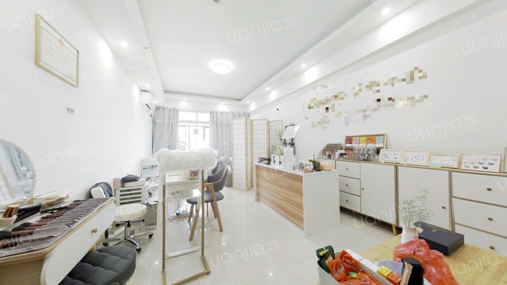 智慧大厦二手房实景图