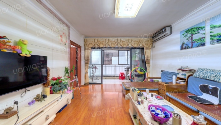 卡莎公寓二手房实景图