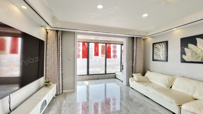 珠峰国际花园二手房实景图