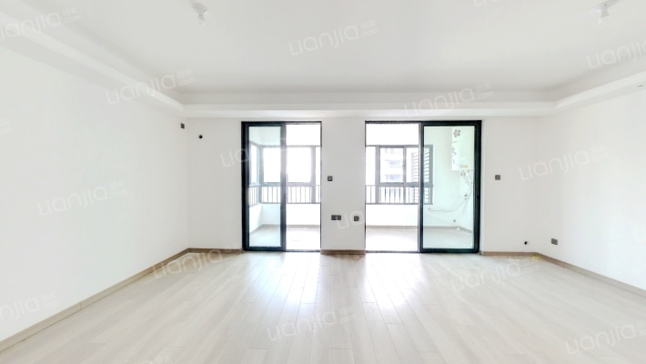 兴港和昌云庭二手房实景图