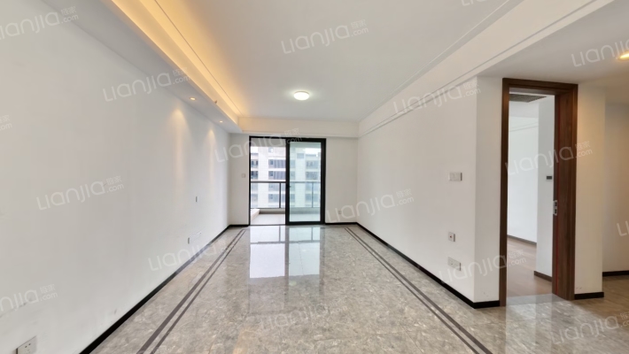 闻博花城二手房实景图