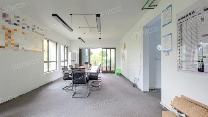 融创滨江壹号二期二手房实景图