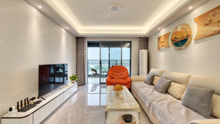 宝龙世家F区二手房实景图