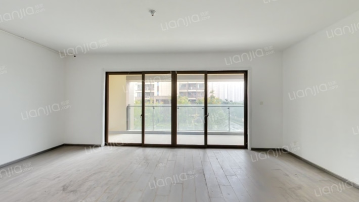 林樾香庭二手房实景图