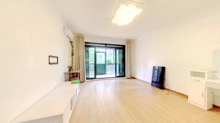 东兰世茗雅苑二手房实景图