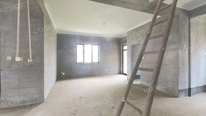 金色华府二手房实景图