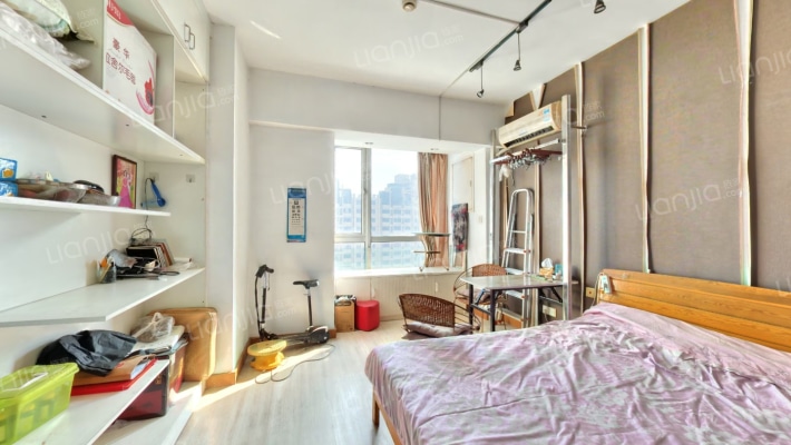 绿都泰富广场二手房实景图