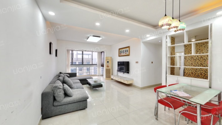 银港水晶城二手房实景图