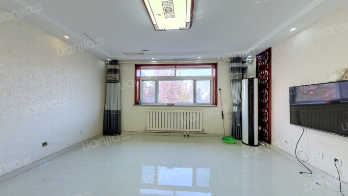 盛世家园小区二手房实景图