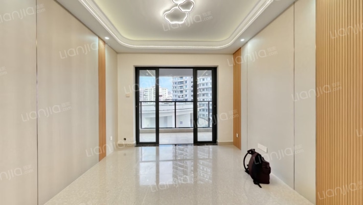 龙昆雅苑二手房实景图