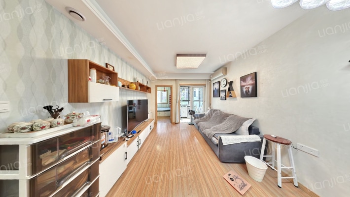 万科城雅梅苑二手房实景图