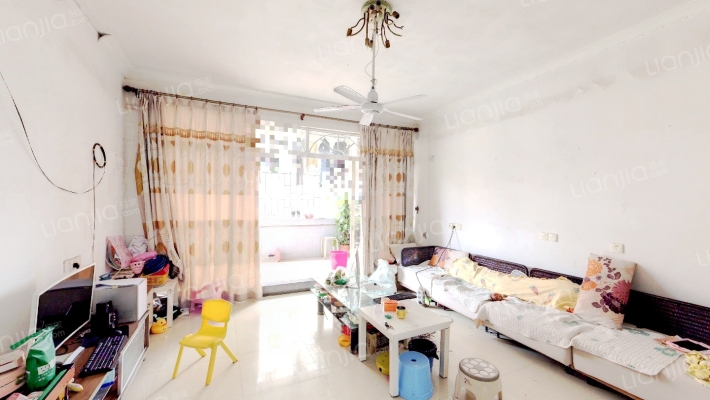 金华居二手房实景图