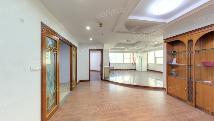 新世纪大厦二手房实景图