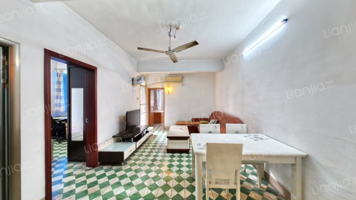 隆庆小区二手房实景图