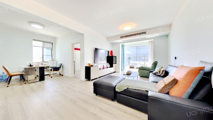 君临国际二手房实景图