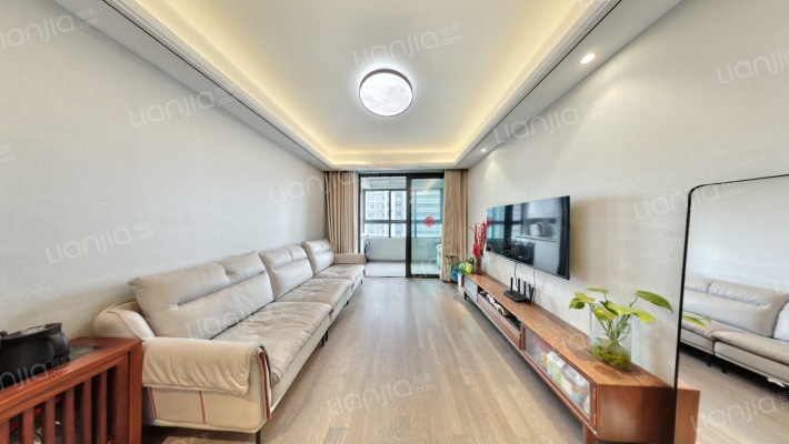 万科燕语光年二手房实景图