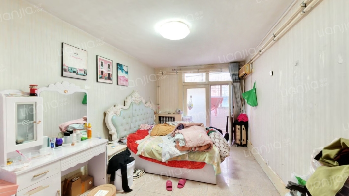 范西路新华书店宿舍二手房实景图