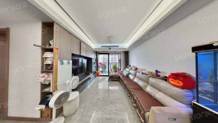 金地龙湾壹号二手房实景图