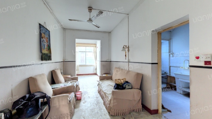 半边街社区二手房实景图