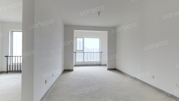 小区绿化好 70年大产权 采光好-客厅