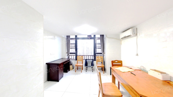 正荣财富中心二手房实景图