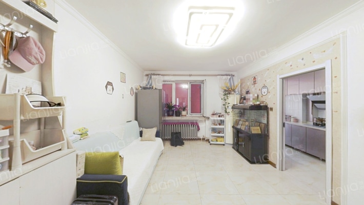 育英小区二手房实景图