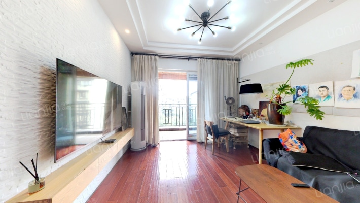 龙湖小庭大院二手房实景图