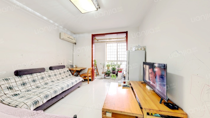 尚品桃源居二手房实景图