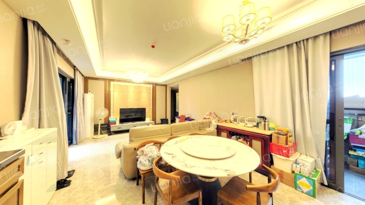 恒大金碧花园二手房实景图