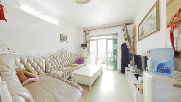 海德花园二手房实景图