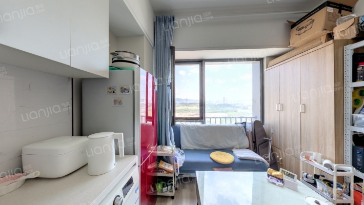 鲁商凤凰广场二手房实景图