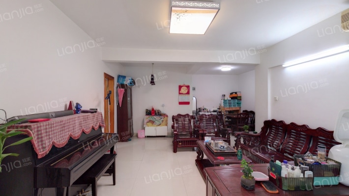 吉豪苑二手房实景图