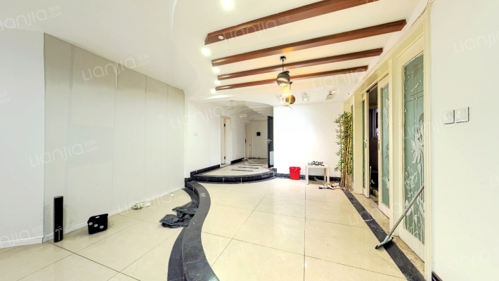 天伦华苑二手房实景图