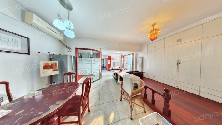 公园西郡二手房实景图