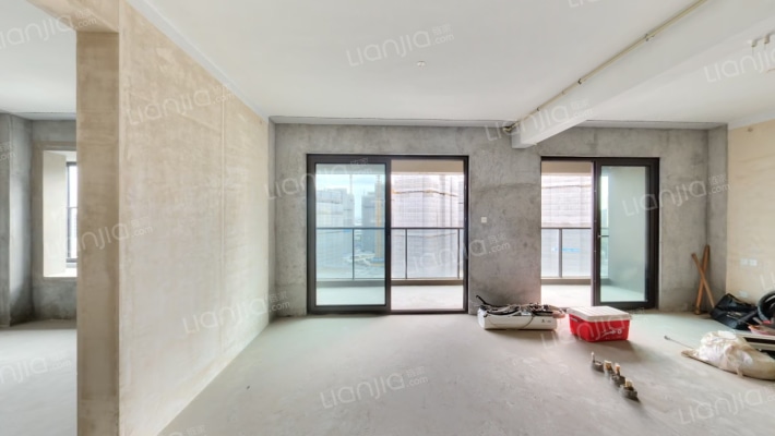 信达·玖珑山房二手房实景图