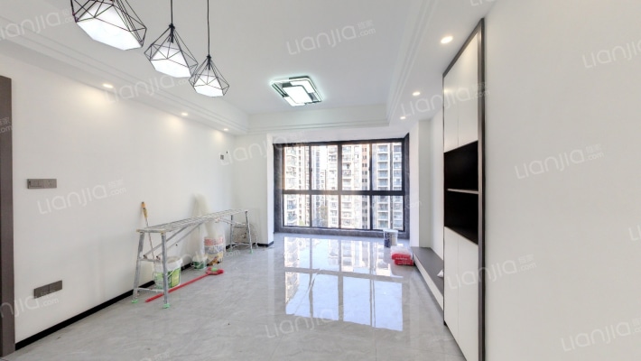 梅林苑二手房实景图