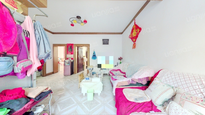 新华汽配厂宿舍二手房实景图