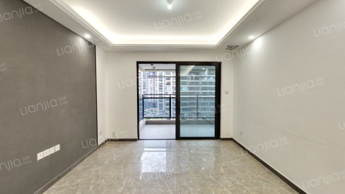 保利领秀前城秀程府二手房实景图