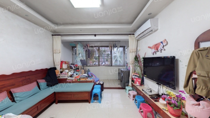 鸿运花园二手房实景图