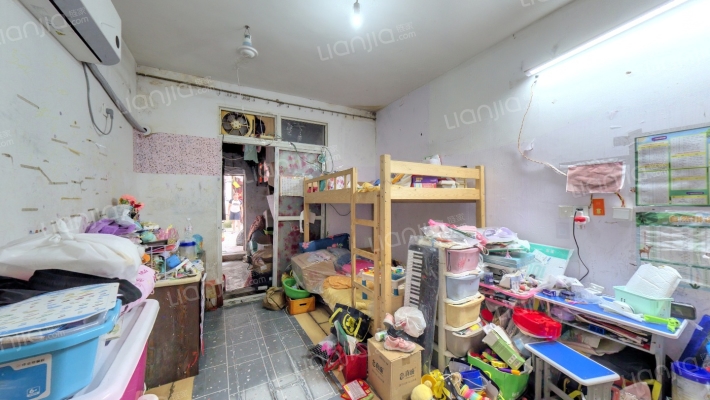 登隆巷二手房实景图
