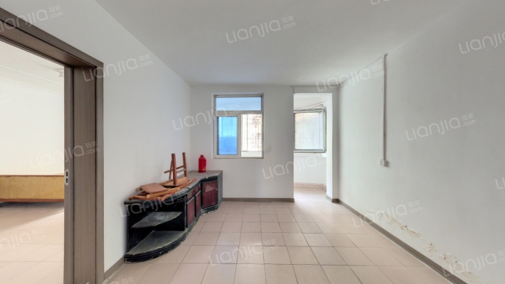 阜阳市体育局生活小区二手房实景图