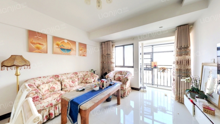 万科云上城二期二手房实景图