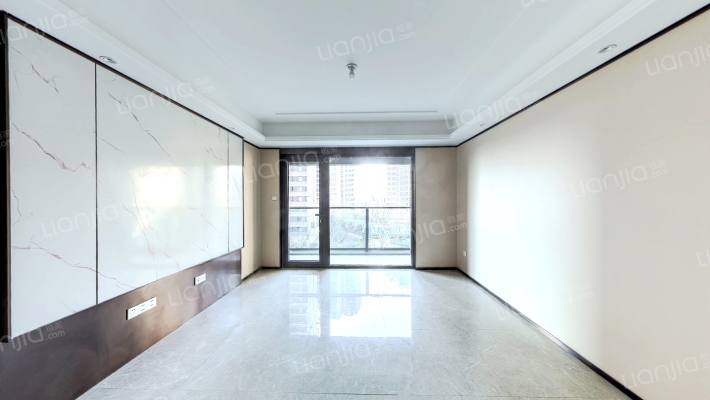 灵山湾壹号一期二手房实景图