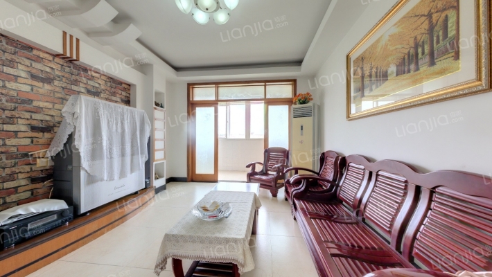 江南圣地苑二手房实景图