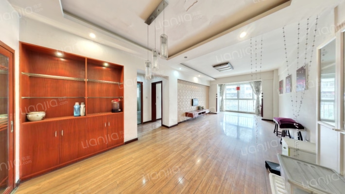 上都一期二手房实景图