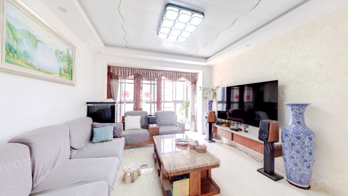 江湾公馆一期二手房实景图