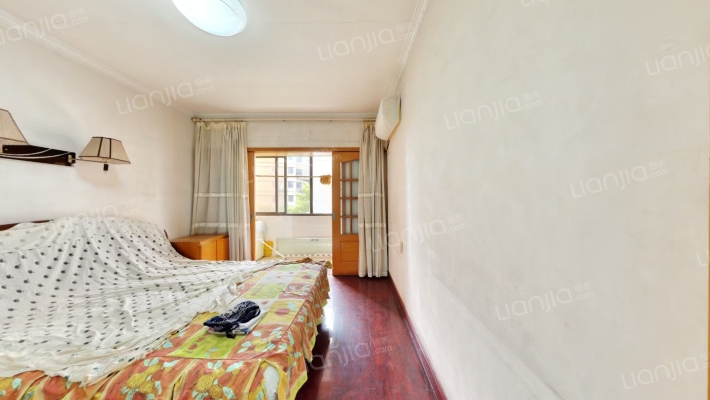 体育场路466号二手房实景图