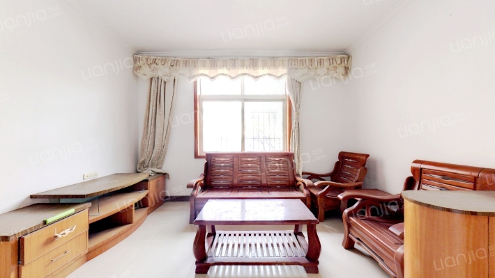 吴南花园西区二手房实景图