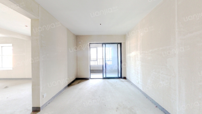 国贸学原二期二手房实景图