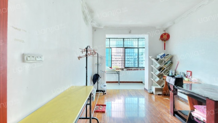 石油小区二手房实景图